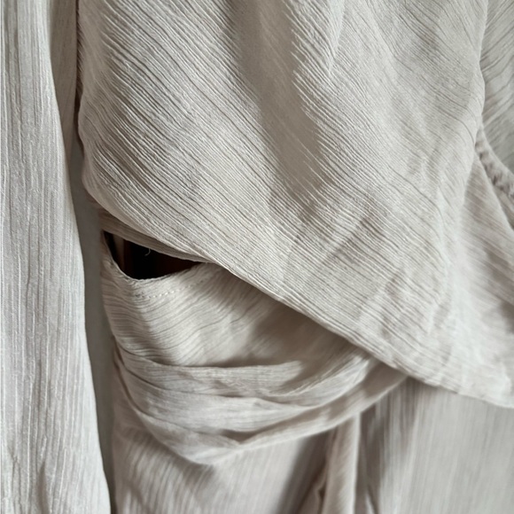 Bohemian Occasion Dress from ASOS in Taupe with Long Sleeves in size 6 - Picture 10 of 13